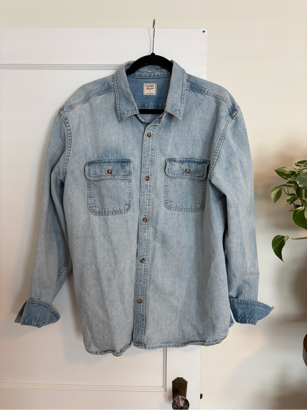 Old Navy Light Blue Denim Button-Front Shirt